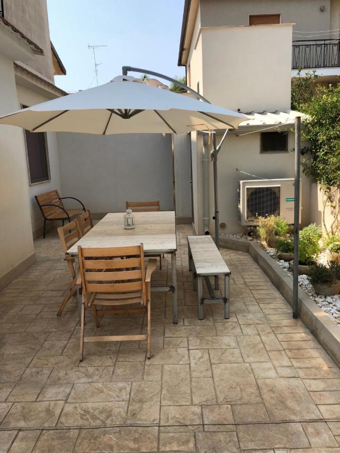 Marina Di Modica Suite Екстер'єр фото